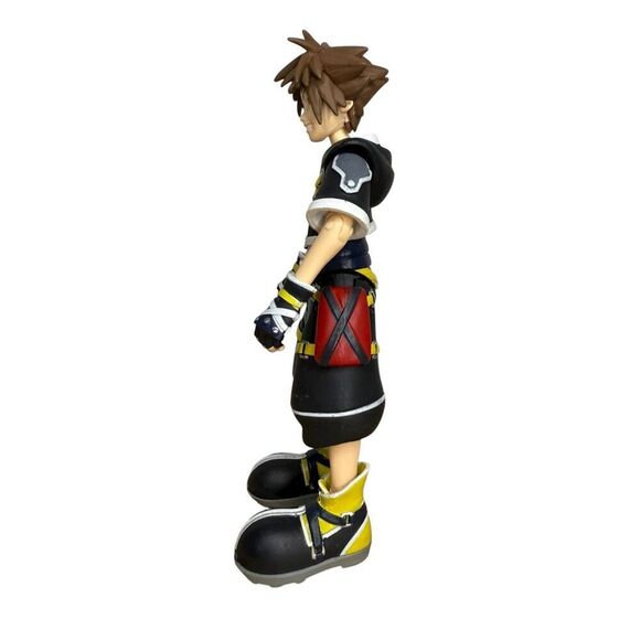 Disney Kingdom Hearts Diamond Select Sora Action Figure 6” Collectible Toy - Picture 2 of 5